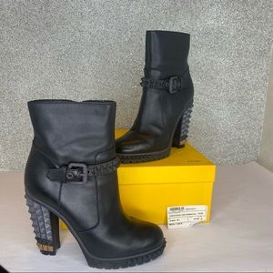Fendi fall boots black leather spikes block heel